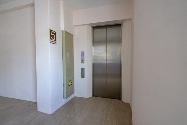 Golden House Service And Apartment Rayong Eksteriør bilde